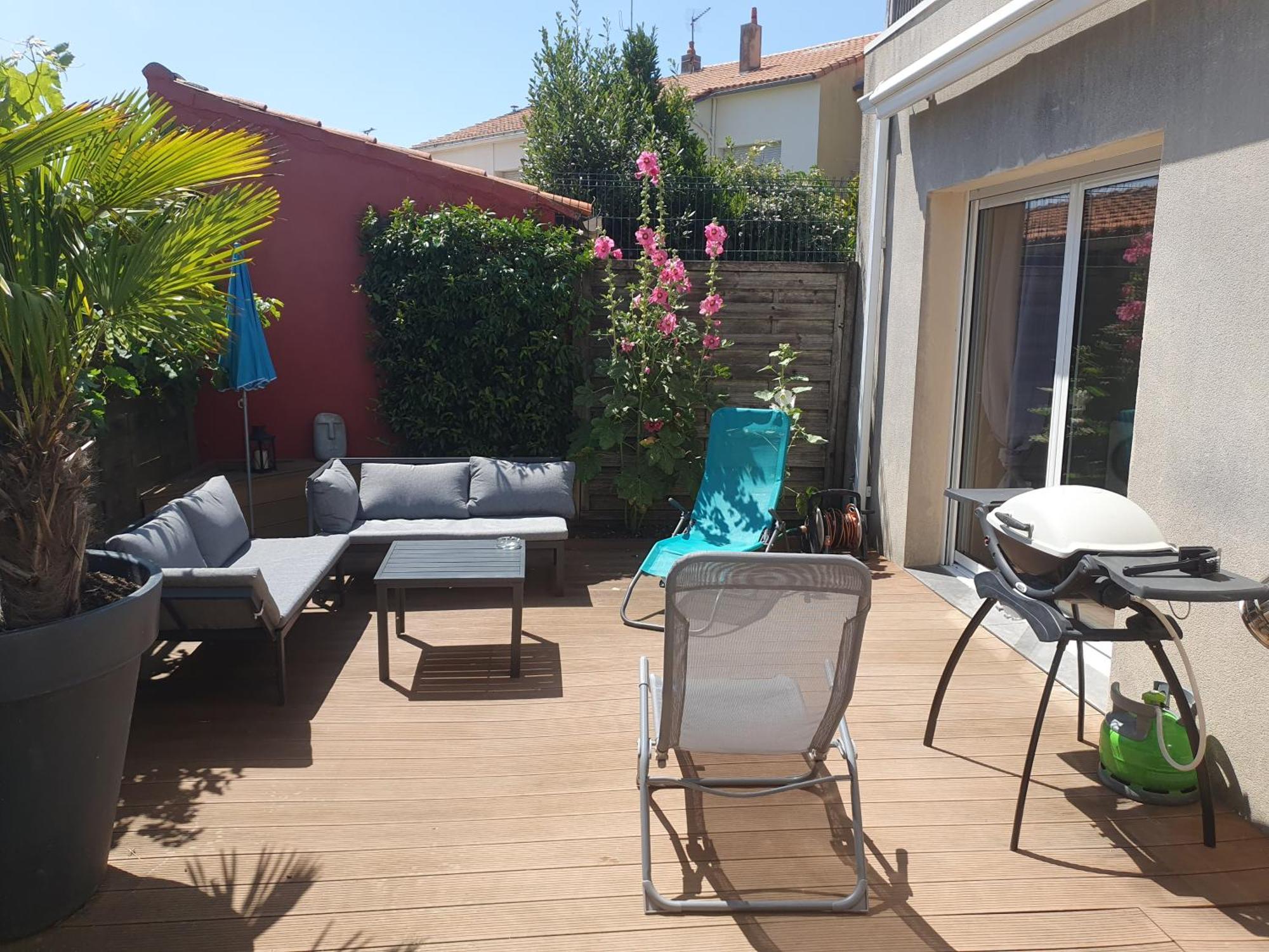 Joli Appartement 50 M2 Classe 3 Etoiles Avec Terrasse Et Jardin La Rochelle  Buitenkant foto